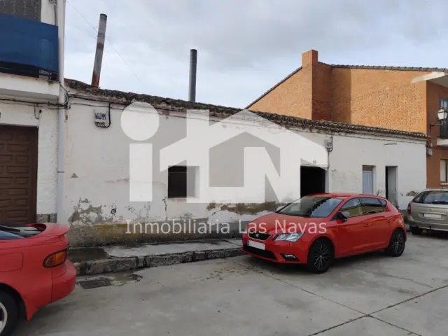 Casa en venta en Calle Fuentenueva, El Hoyo de Pinares de 125.000 €