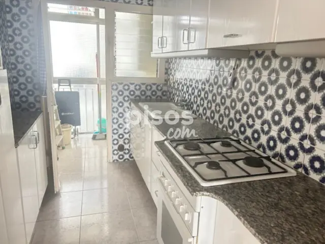 Piso en venta en Carretera de Martorell, cerca de Carrer de Marconi, Vista Alegre (Terrassa) de 179.000 €