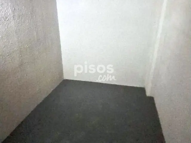 Almacén en venta en Avenida de Burgos, cerca de Calle Esteban de Ágreda, Portillejo-Valdegastea (Logroño)