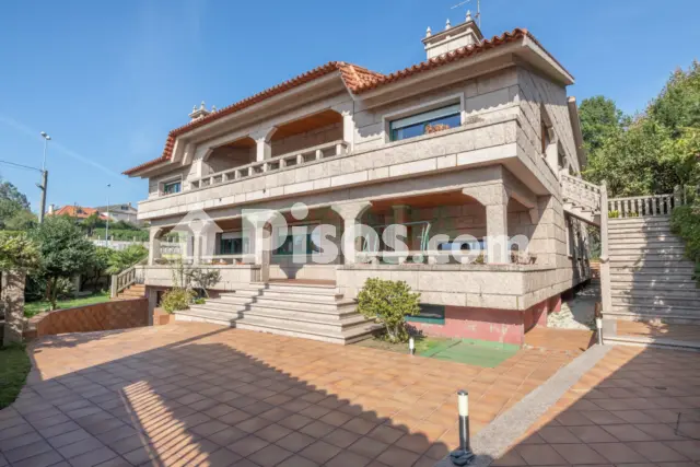 Casa en venta en Carretera de Bembrive, cerca de Calle de Segade, Matamá-Beade-Bembrive-Valadares-Zamáns (Vigo) de 800.000 €