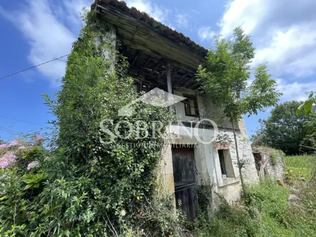 Casa en venta en Calle San Roque, Número 55, San Roque del Acebal (Llanes) de 97.000 €