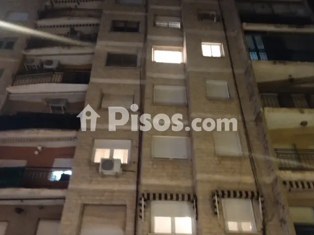 Piso en venta en Calle de la Virgen de Gracia