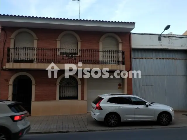 Casa en venta en Calle Crt de La Solana 45