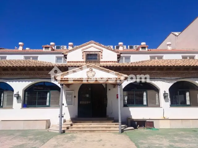 Edificio en venta en Avenida Castilla la Mancha