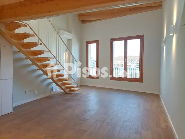 Piso en venta en Ambulatori en Caputxins-Santa Clara-Hospital por 246.750 €