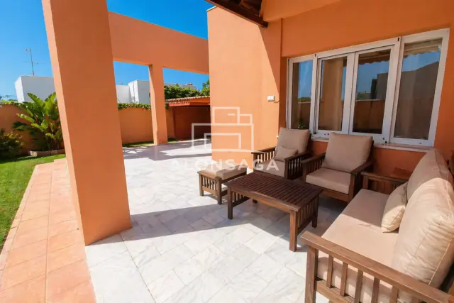 Casa en venta en Calle Lebrillo, Vallealto (El Puerto de Santa María) de 430.000 €