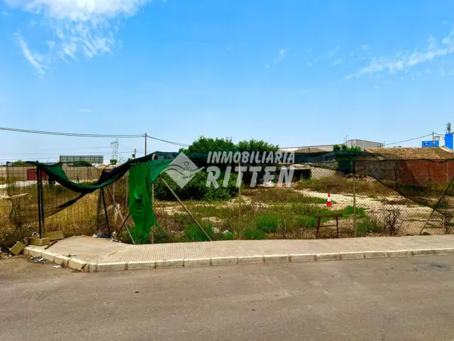 Terreno en venta en Calle de Pontevedra, 12, Núcleo Urbano (San Javier) de 189.000 €