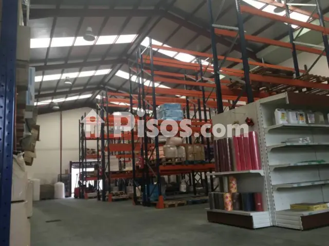 Nave industrial en venta en Polig. Proni, Granda-Tiñana-Hevia (Siero) de 380.000 €
