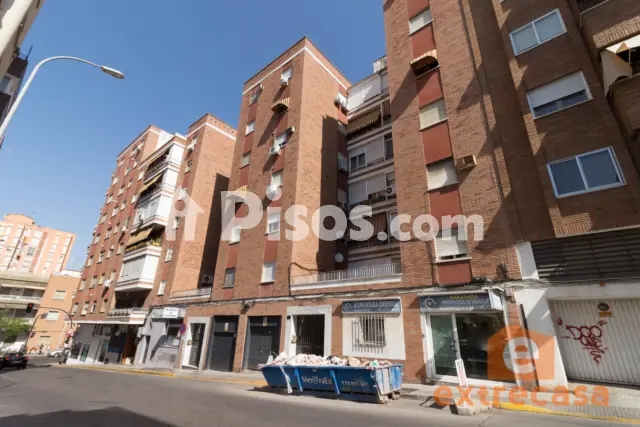 Piso en alquiler en Pardaleras, Pardaleras (Badajoz Capital) de 850 €<span>/mes</span>