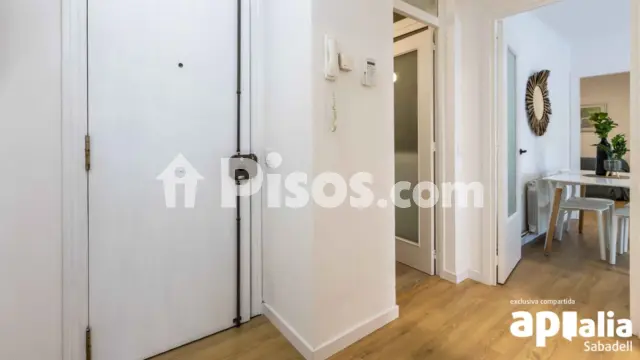 Piso en venta en Carrer de la Gomera en Els Merinals por 188.500 €