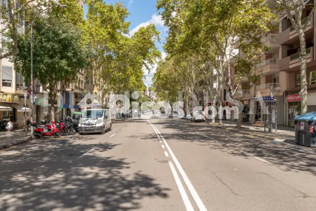 Piso en venta en Calle 31 Diciembre, Bons Aires (Distrito Nord. Palma de Mallorca) de 399.000 €
