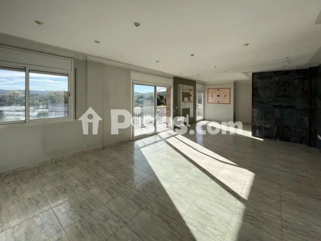 Piso en venta en Calle Pere Geronès, Santa Cristina d'Aro de 359.500 €