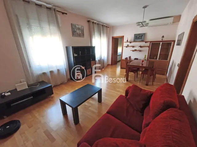 Piso en venta en Carrer Princep de Viana, cerca de Carrer Paer Casanovas, Xalets-Humbert Torres (Lleida Capital) de 165.000 €