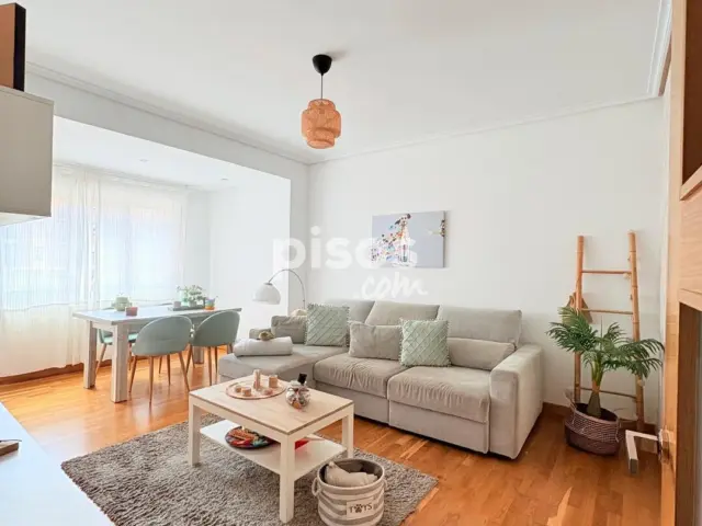 Piso en venta en Calle del Padre Marín, Universidad-Los Lirios (Logroño) de 180.000 €