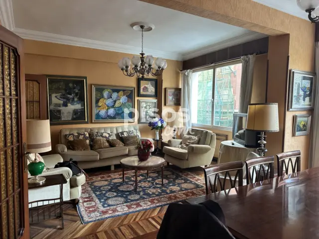 Piso en venta en Sabino Arana Etorbidea, cerca de Poza Lizentziatuaren Kalea, Indautxu (Bilbao) de 620.000 €