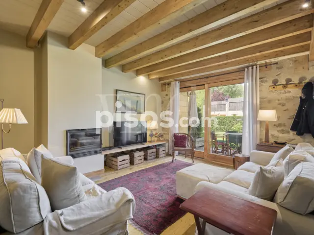 Casa adosada en venta en Calle Rue de La Riberole, Latour-de-Carol de 452.000 €