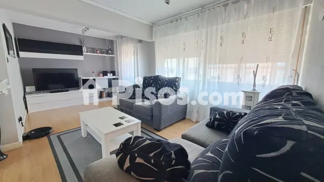 Piso en venta en Calle Lozoño, Otxarkoaga (Distrito Otxarkoaga-Txurdinaga. Bilbao) de 162.000 €