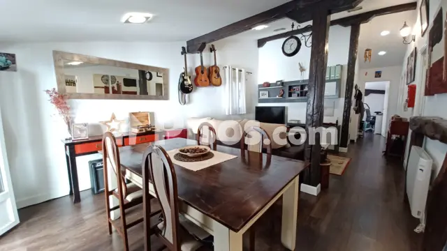 Piso en venta en Calle Iturribide, cerca de Calle Prim, Iturrialde (Distrito Ibaiondo. Bilbao) de 228.000 €