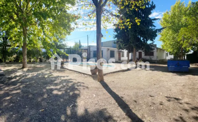 Terreno en venta en Calle del Junquillo, Cabra de 200.000 €