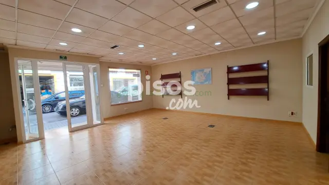 Local comercial en venta en Calle Ancha, 68, cerca de Calle del Salvador, Palma del Río de 99.000 €