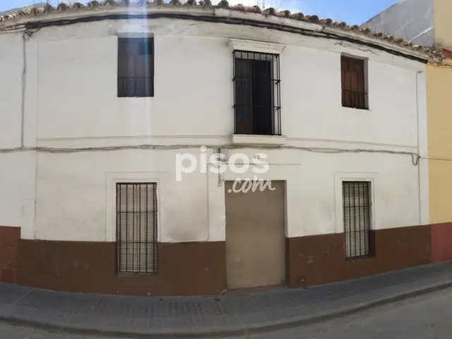 Casa en venta en Calle del Salvador, número 44, cerca de Calle del Sol, Palma del Río de 95.000 €