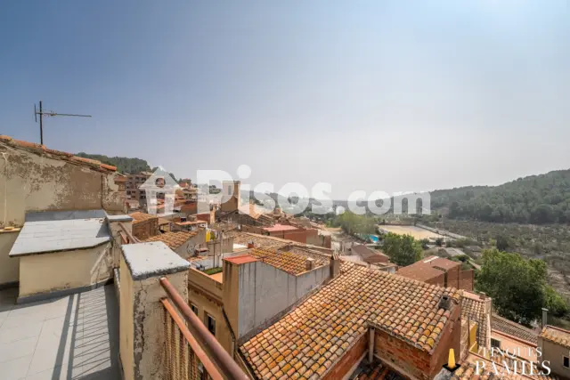 Casa en venta en Carrer del Mig, 28, Riudecols de 140.000 €