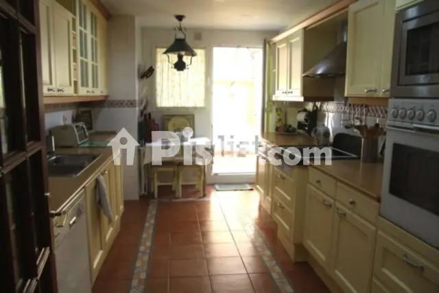 Chalet en venta en Carretera de Alfonso XIII, Melilla de 590.000 €