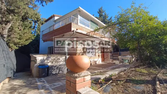 Casa unifamiliar en venta en Rambla de Can Bell, La Floresta-Les Planes (Sant Cugat del Vallès) de 660.000 €
