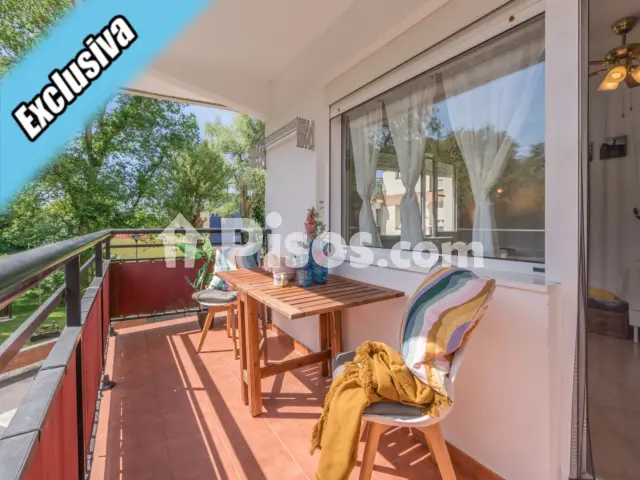 Piso en venta en Calle de la República de Costa Rica, 22, Zona Playa (Laredo) de 193.000 €