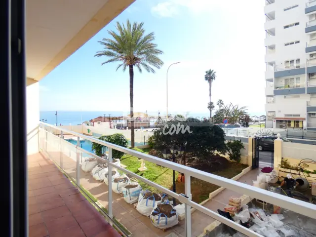 Piso en venta en La Carihuela, La Carihuela (Torremolinos) de 420.000 €