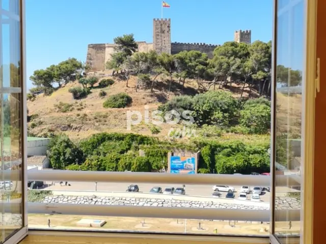 Piso en venta en Calle Alberto Morgenstern, Zona del Castillo de Sohail (Fuengirola) de 1.275.000 €