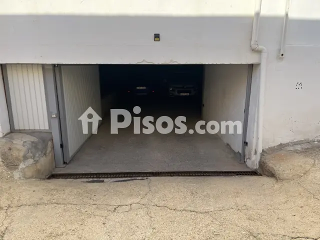Garaje en venta en Ronda de Teruel, 48, Alcañiz de 8.500 €