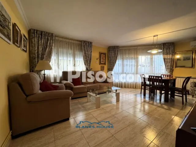 Piso en venta en Carrer de Jaume Balmes, Centre (Blanes) de 199.000 €