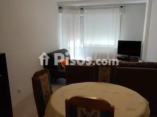 Piso en alquiler en Ermitagaña-Mendebaldea-Etxabakoitz, Ermitagaña-Mendebaldea-Etxabakoitz (Pamplona - Iruña) de 1.500 €<span>/mes</span>