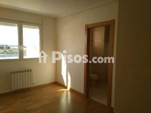 Piso en alquiler en Santa Cruz-San Antonio Abad-Industria, Cañicas, Santa Cruz-San Antonio Abad-Industria, Cañicas (Albacete Capital) de 800 €<span>/mes</span>