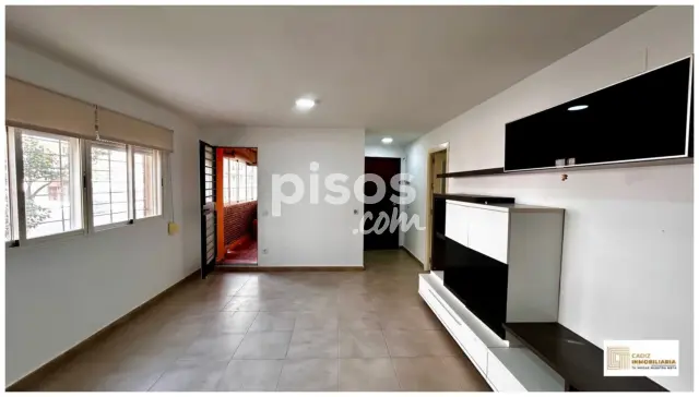 Piso en venta en Calle Republica del Salvador, Barriada Río San Pedro (Puerto Real) de 150.000 €