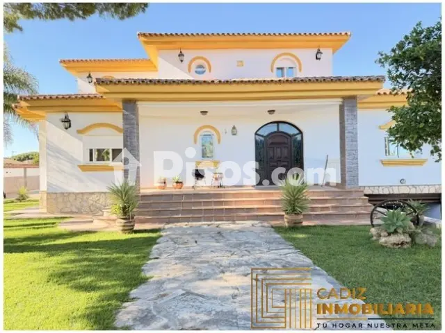Chalet unifamiliar en venta en Veguetas - Chiclana de La Frontera, Mogarizas-Las Rapazes (Chiclana de la Frontera) de 850.000 €