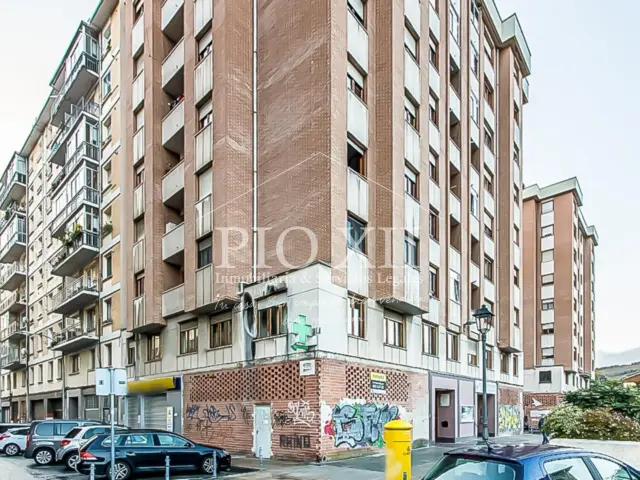 Local comercial en venta en Calle de Landazábal, Burlada - Burlata de 79.500 €