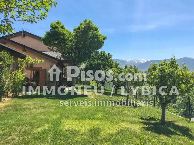 Casa unifamiliar en venta en Calle Dels Vignals, Número 33, Estavar de 850.000 €