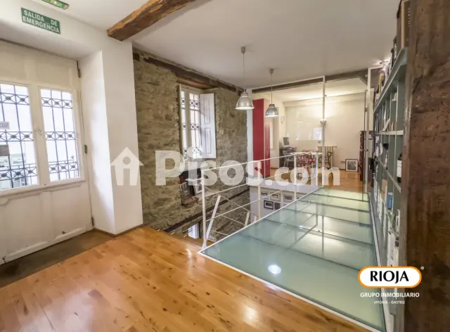 Piso en venta en Calle de San Prudencio, Centro (Vitoria - Gasteiz) de 450.000 €