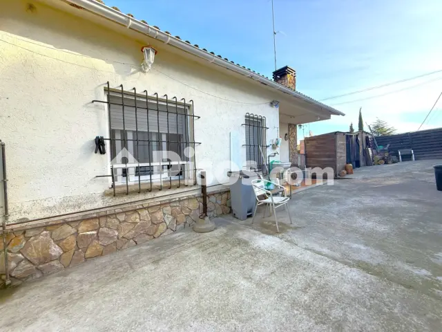 Casa en venta en Carrer dels Surers, Riells i Viabrea de 250.000 €