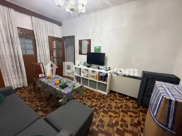 Piso en venta en Calle de Josué Lillo, San Diego (Distrito Puente de Vallecas. Madrid Capital) de 279.000 €