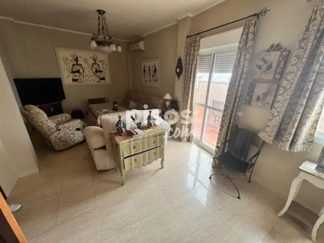 Casa en alquiler en Centro, Morón de la Frontera (Morón de La Frontera) de 800 €<span>/mes</span>