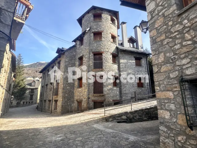 Piso en venta en Calle de los Caldares, El Pueyo de Jaca (Panticosa) de 230.000 €