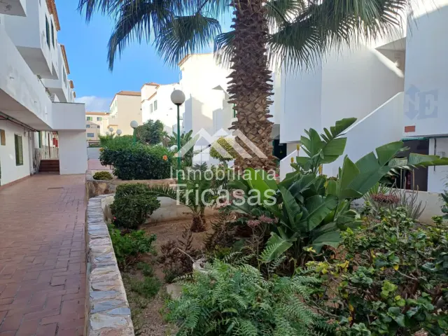 Piso en venta en Calle Minerva, Costa del Silencio-Las Galletas (Arona) de 200.000 €