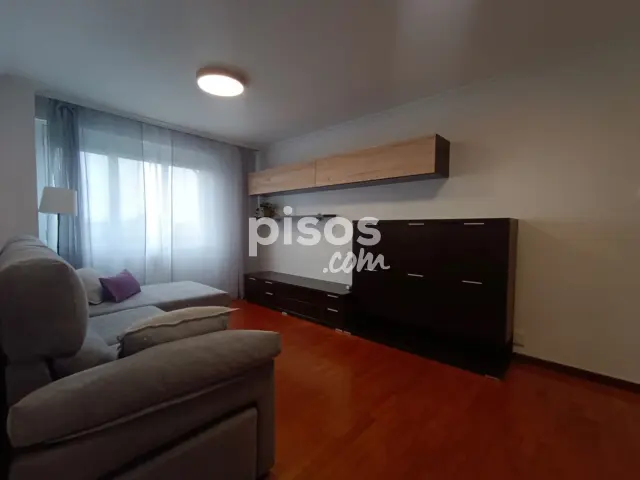 Piso en alquiler en Cascajos, Cascajos-Piqueras (Logroño) de 750 €<span>/mes</span>