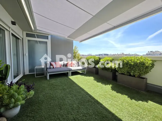Ático en venta en Calle Vaporetto, Torrero-La Paz-Parque Venecia (Zaragoza Capital) de 475.000 €