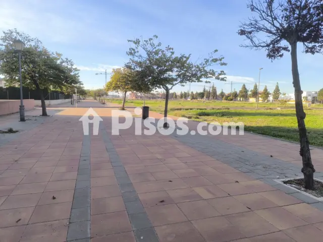 Casa pareada en venta en Calle Reina Sofía, Los Alcázares de 230.000 €