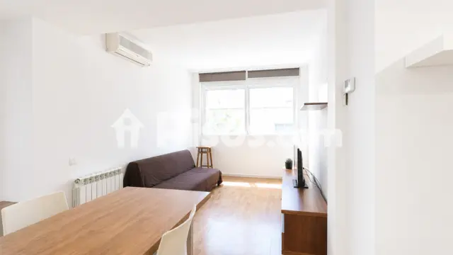Piso en venta en Carrer del Vallès, cerca de Carrer de Josep Renom, Centre (Distrito Centre-Covadonga. Sabadell) de 335.000 €