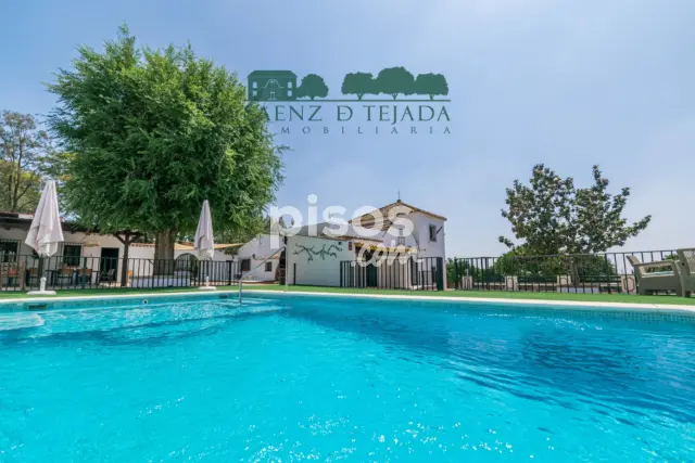 Casa en venta en Calle de los Hermanos Machado, Olivares de 350.000 €